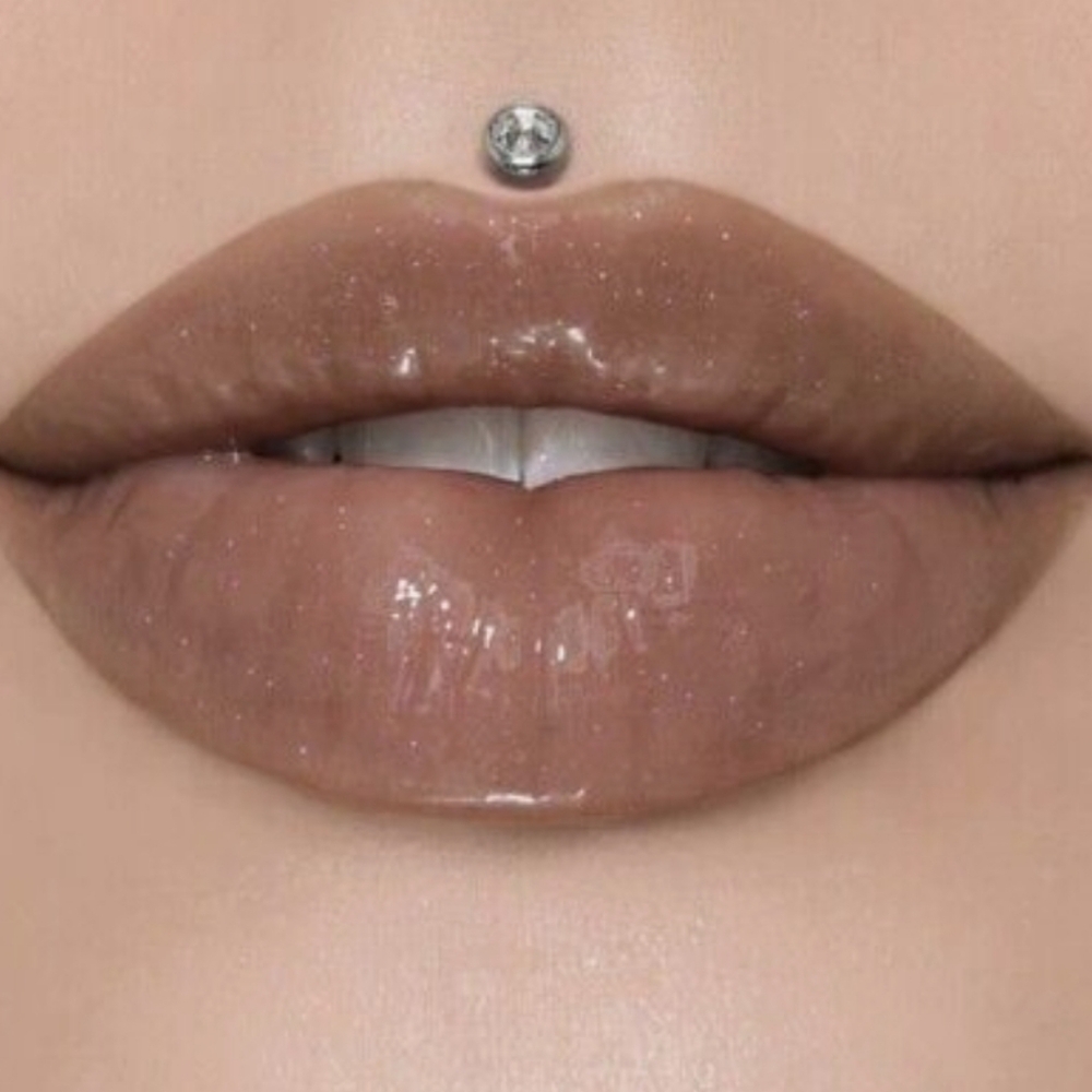 Jeffree Star The Gloss in Table Top - Picture 2 of 4